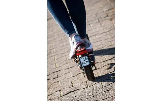 Six Degrees VELO E7 Klappbarer E-Scooter / Elektroroller Mit Straßenzulassung 8 Six Degrees VELO E7 Klappbarer E-Scooter / Elektroroller Mit Straßenzulassung – Bild 6